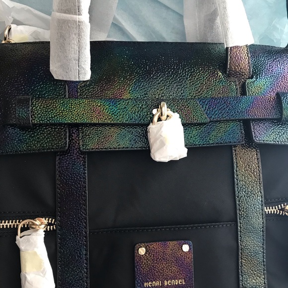 SOLD🖤Henri Bendel Large Petrol Jetsetter - Picture 3 of 7